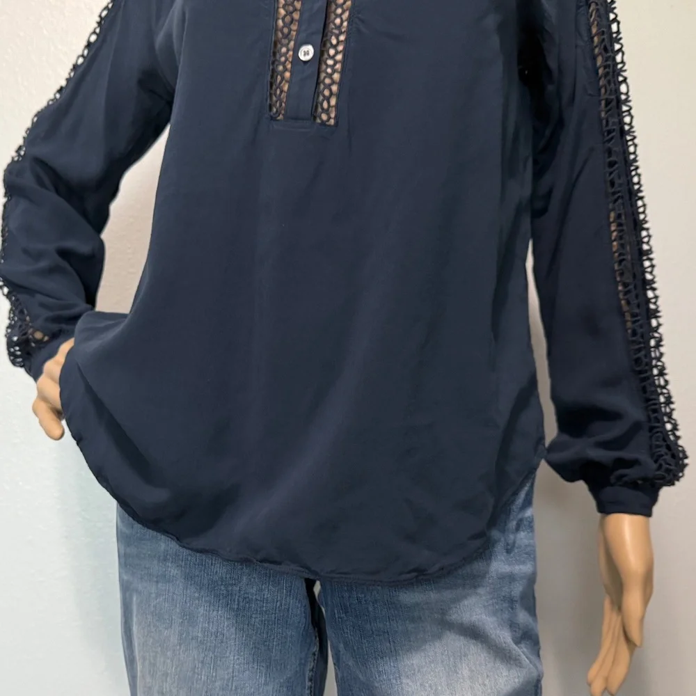 LOFT Women’s Top (Size XS) - Picture 4 of 10